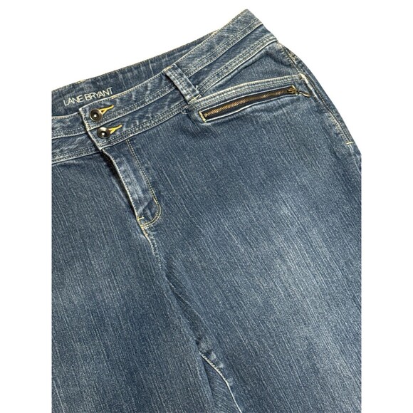 Lane Bryant Medium Wash Mid-Rise Straight Leg Jeans Zipper Pockets Size 22 Plus - Picture 2 of 8